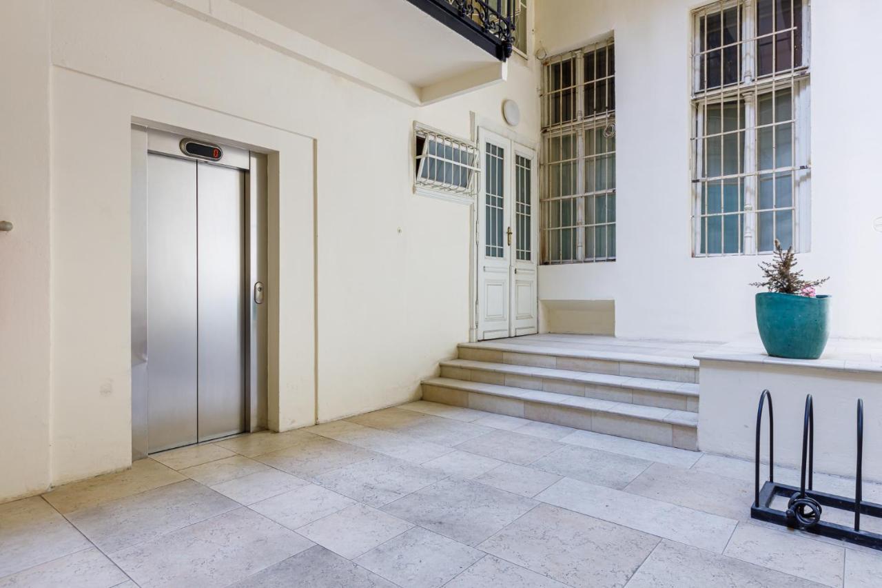 Newly Renovated Apartment In The Old Town براتسيلافا المظهر الخارجي الصورة