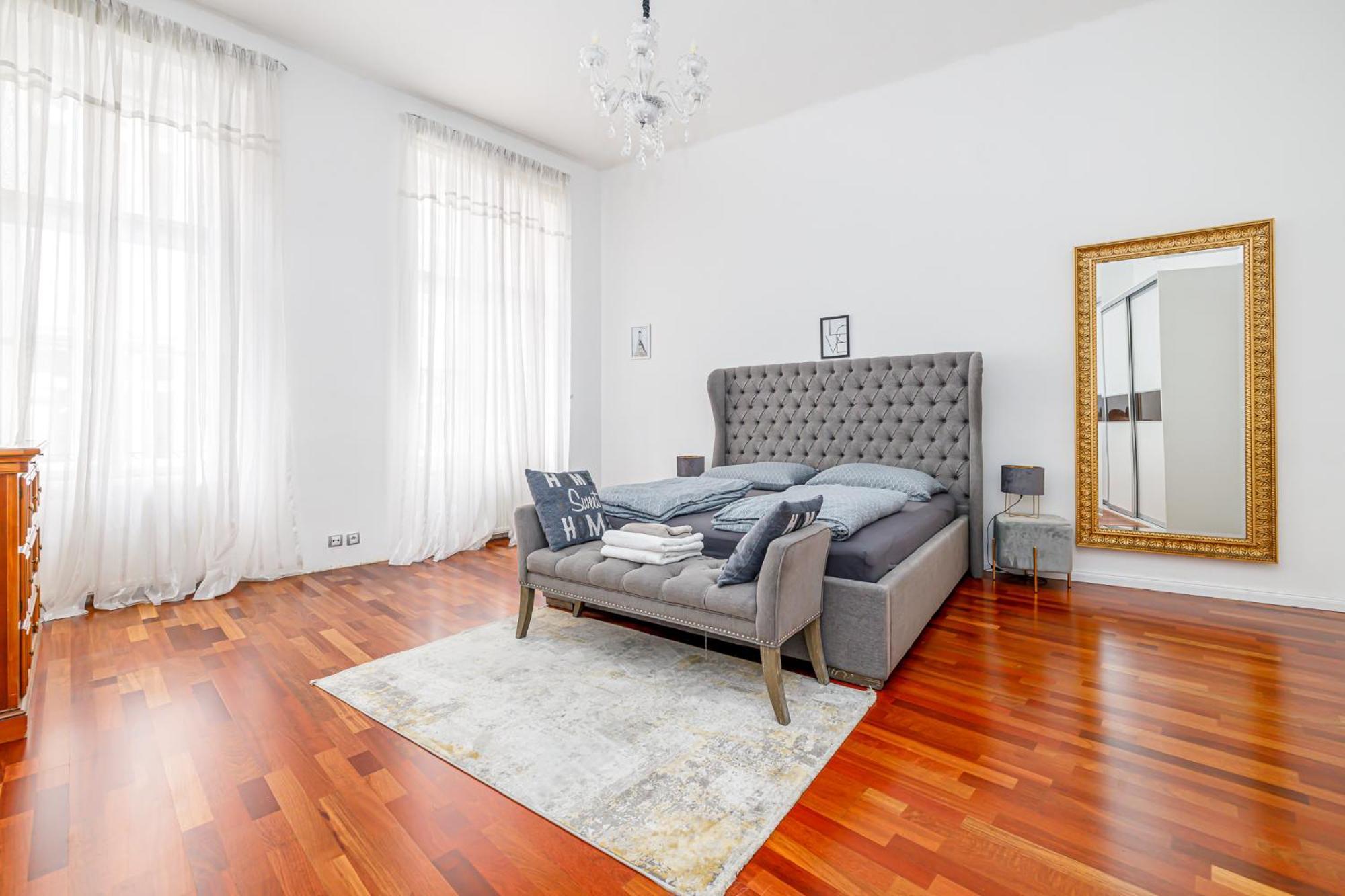 Newly Renovated Apartment In The Old Town براتسيلافا المظهر الخارجي الصورة